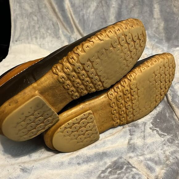 L. L. Bean Men's Bean Boots - Picture 8 of 10